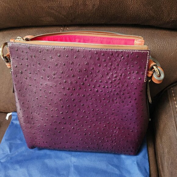 Dooney & Bourke - Ostrich Twist Strap Hobo - PLUM - Rare Color - NEW - Picture 4 of 11